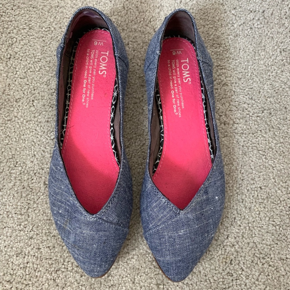 Toms chambray flats